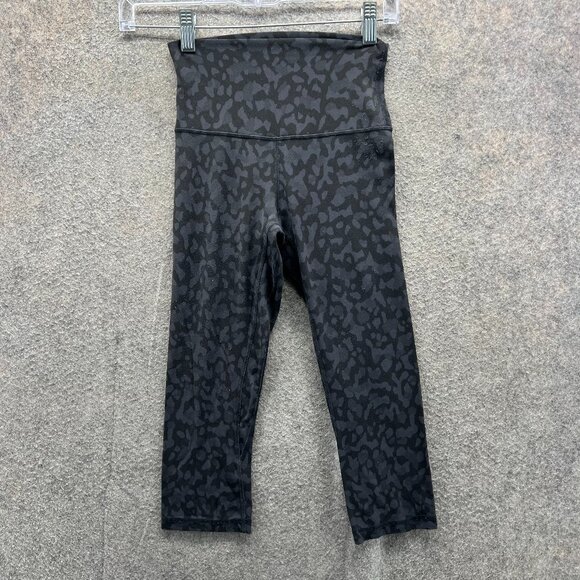 Lululemon Leggings Women 2 Black Animal Print Wunder Under Crop High Rise Luxtre - Picture 1 of 9